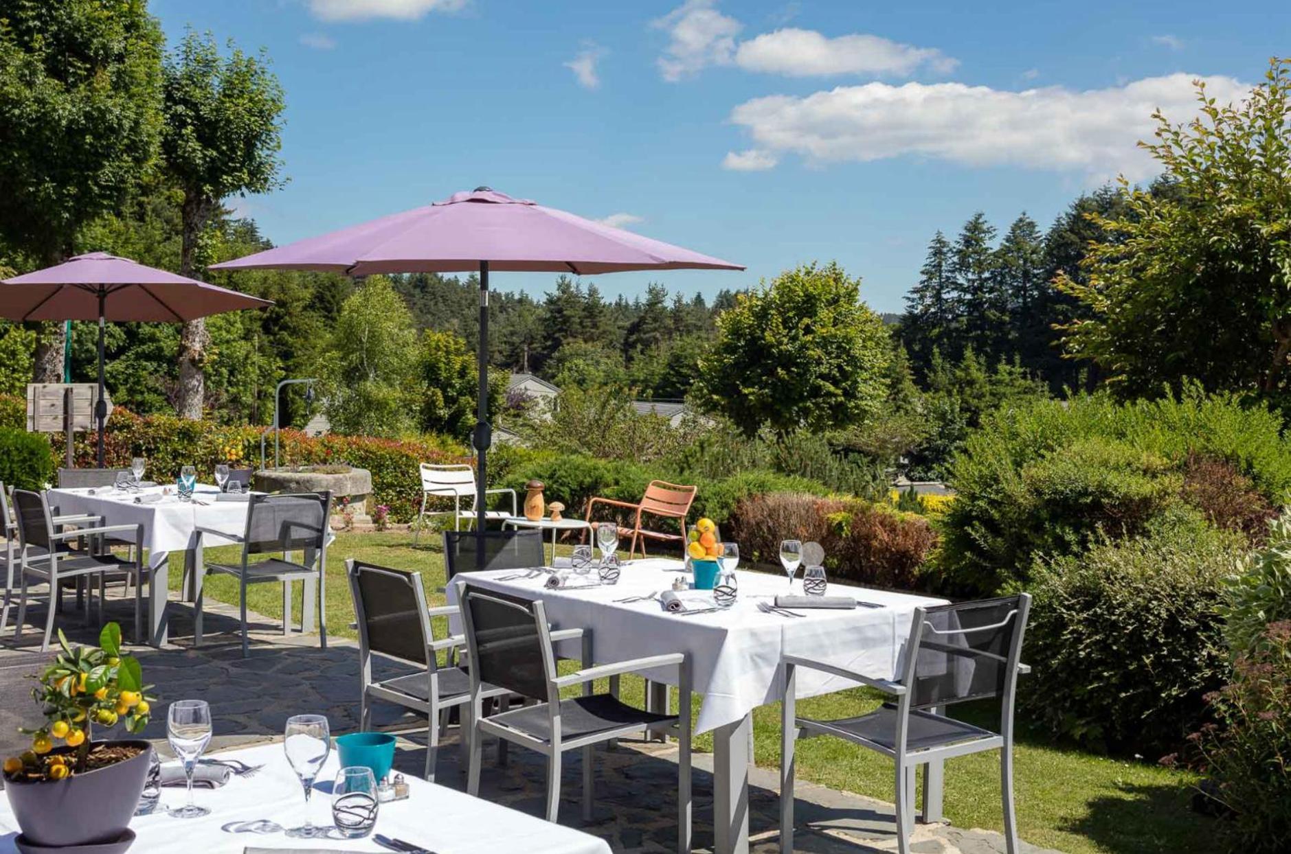 Hotel Bel Horizon Le Chambon-sur-Lignon Esterno foto